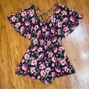 American Eagle Womens Black Plum Floral Kimono Sleeve Shorts Romper Size XS Boho